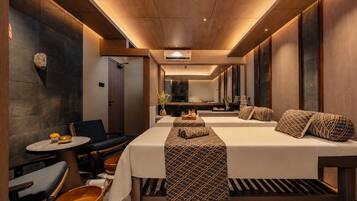 Couples treatment rooms, body treatments, massages