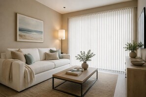 Classic Room | Living area - Marlo House Toronto (Toronto)