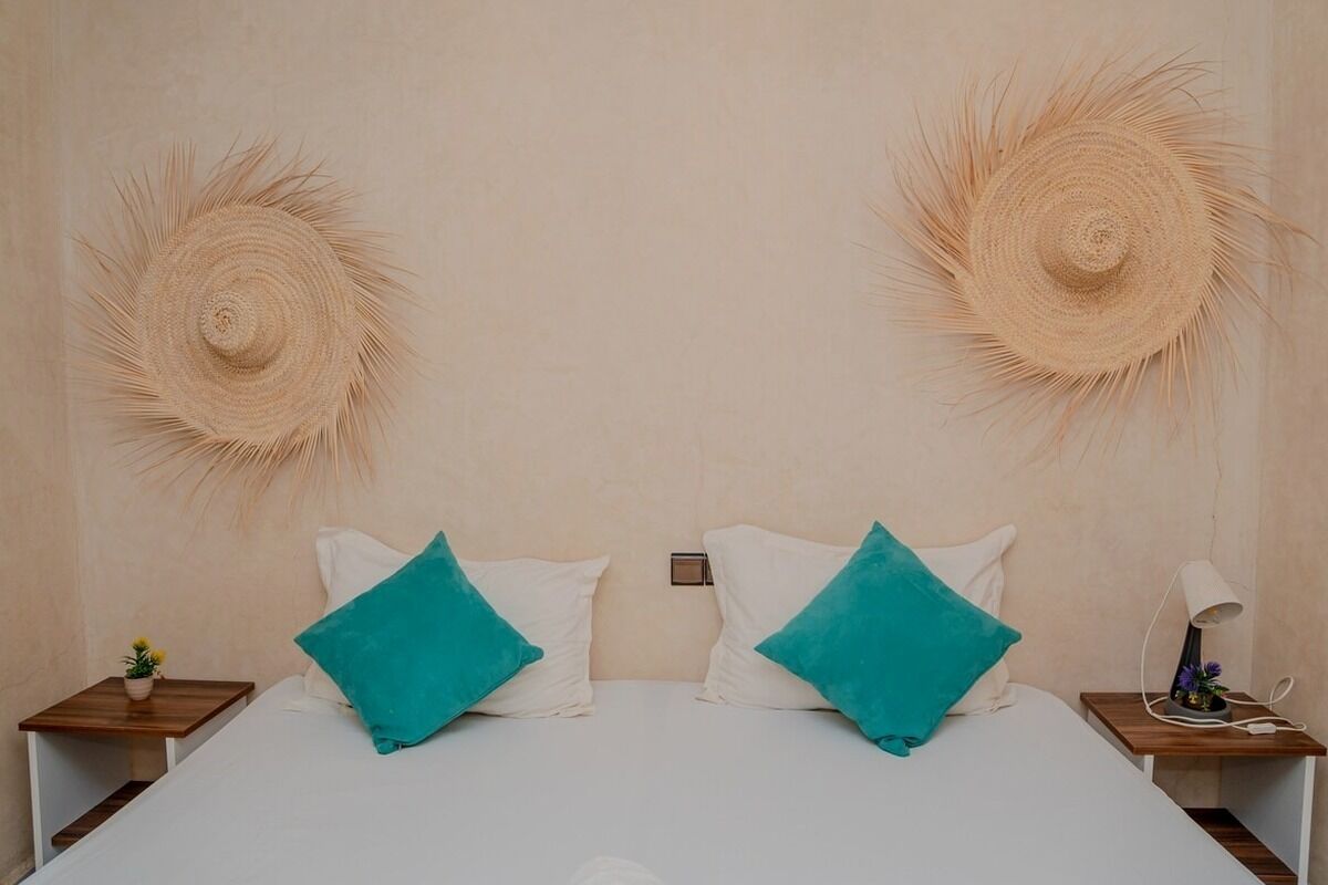 Comfort Apartment, Pool View, Mountainside