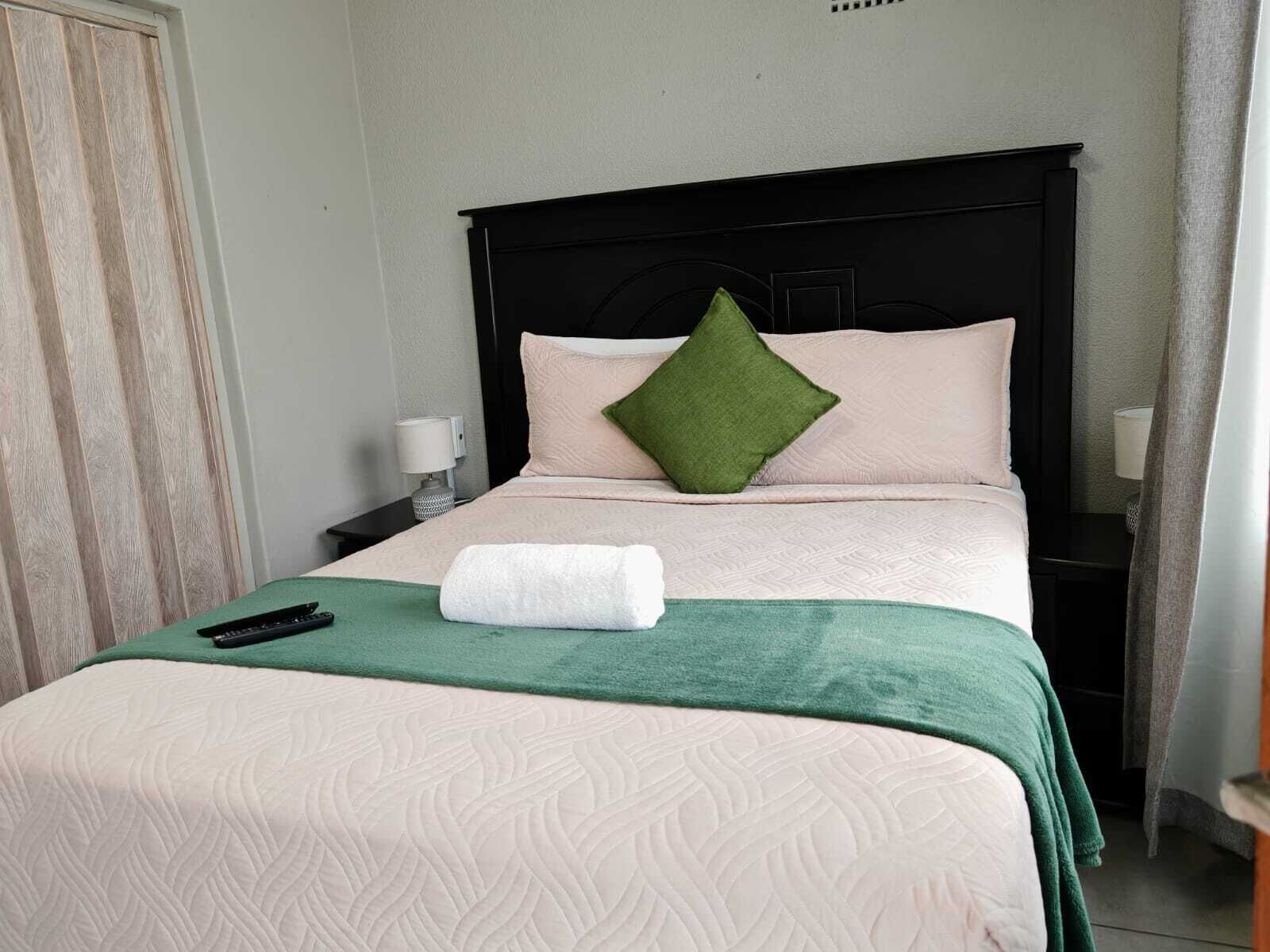 Basic Double Room | Free WiFi