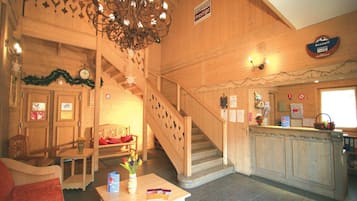 Chalet | Ruang tamu