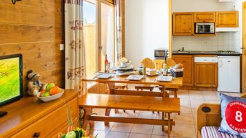 Chalet | Tempat makan
