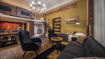 Comfort Apartment, Courtyard View | Living area