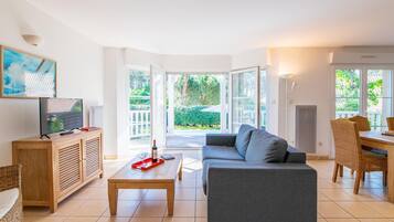 House | Living room