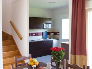 Apartment | Dapur peribadi | Kerusi tinggi 