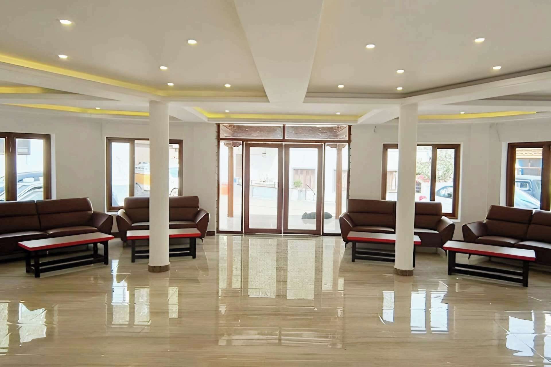 Hall