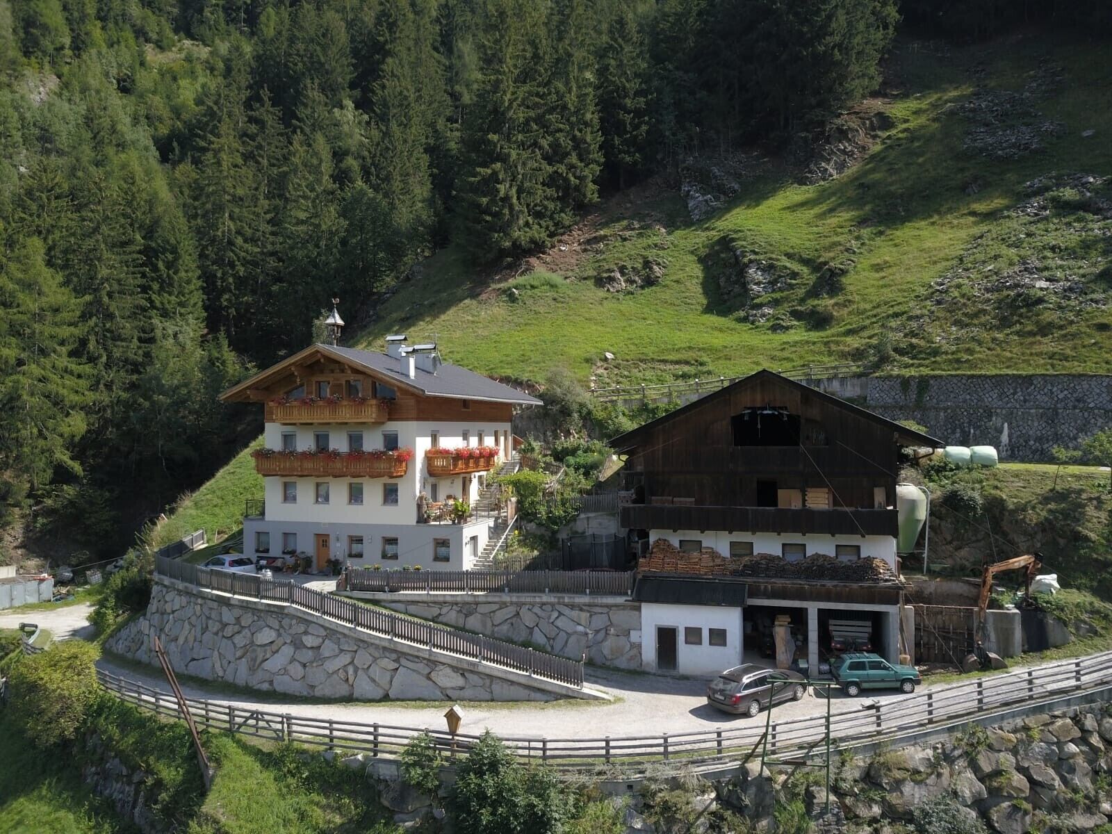 Esterni