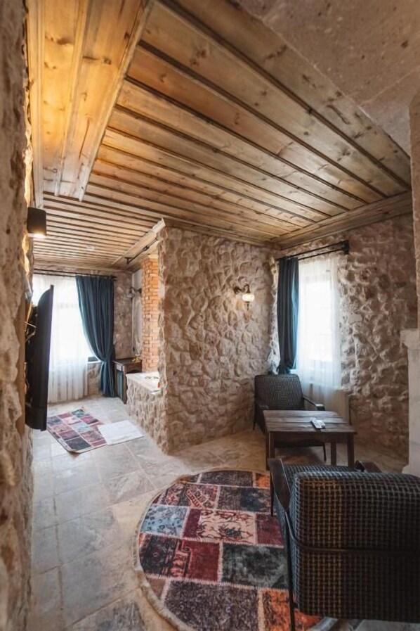 Superior Double Room, Vineyard View | Interior - Alin stone house (Uçhisar)