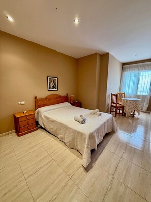 Apartamento, 2 quartos, para fumantes, sacada | 2 quartos