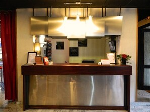Lobby - Stylish Twin Hub | 1.9 mi to Ancient Aix Cathedral: Discover Roman Architecture (Aix-en-Provence)