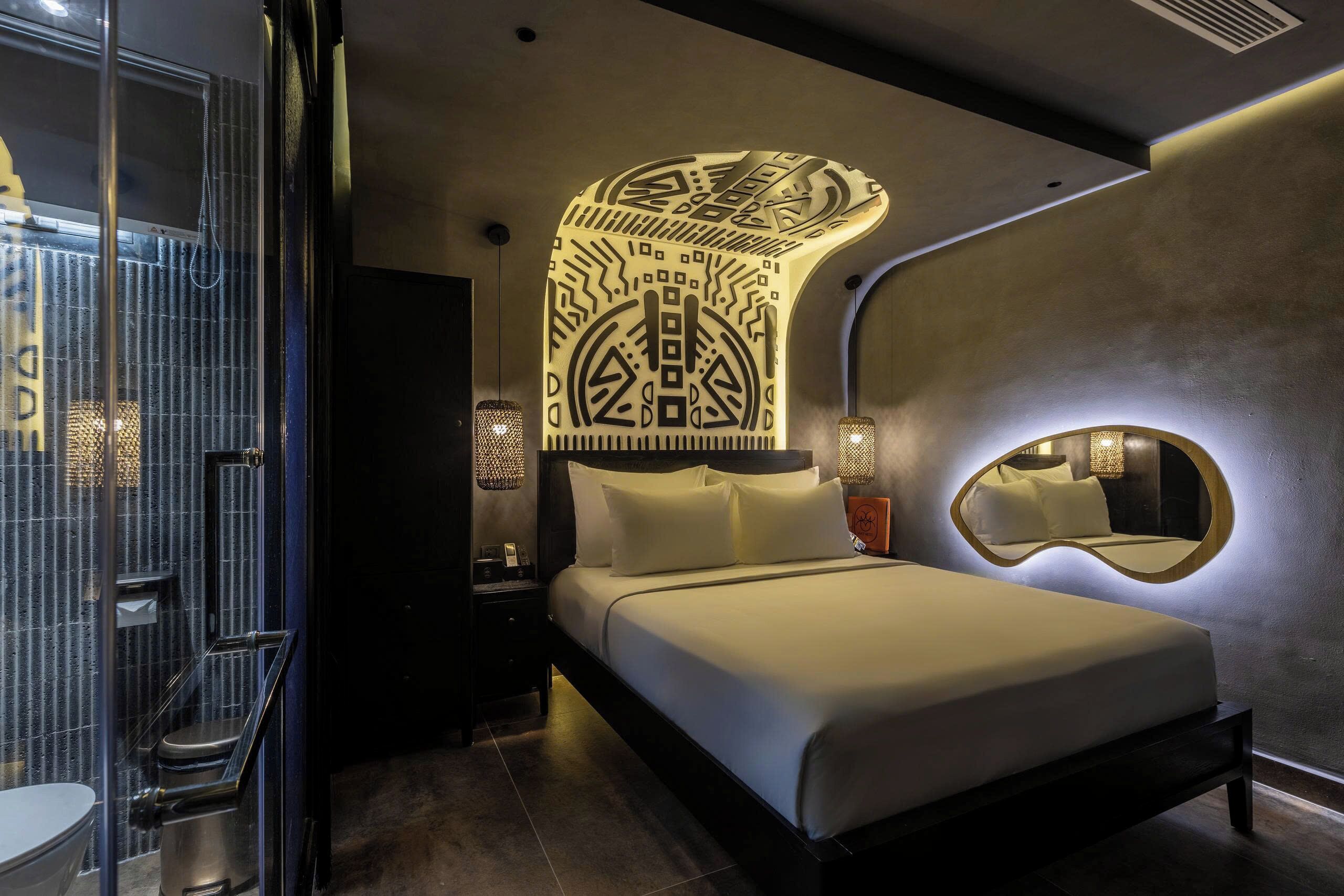 Deluxe Room | Blackout curtains