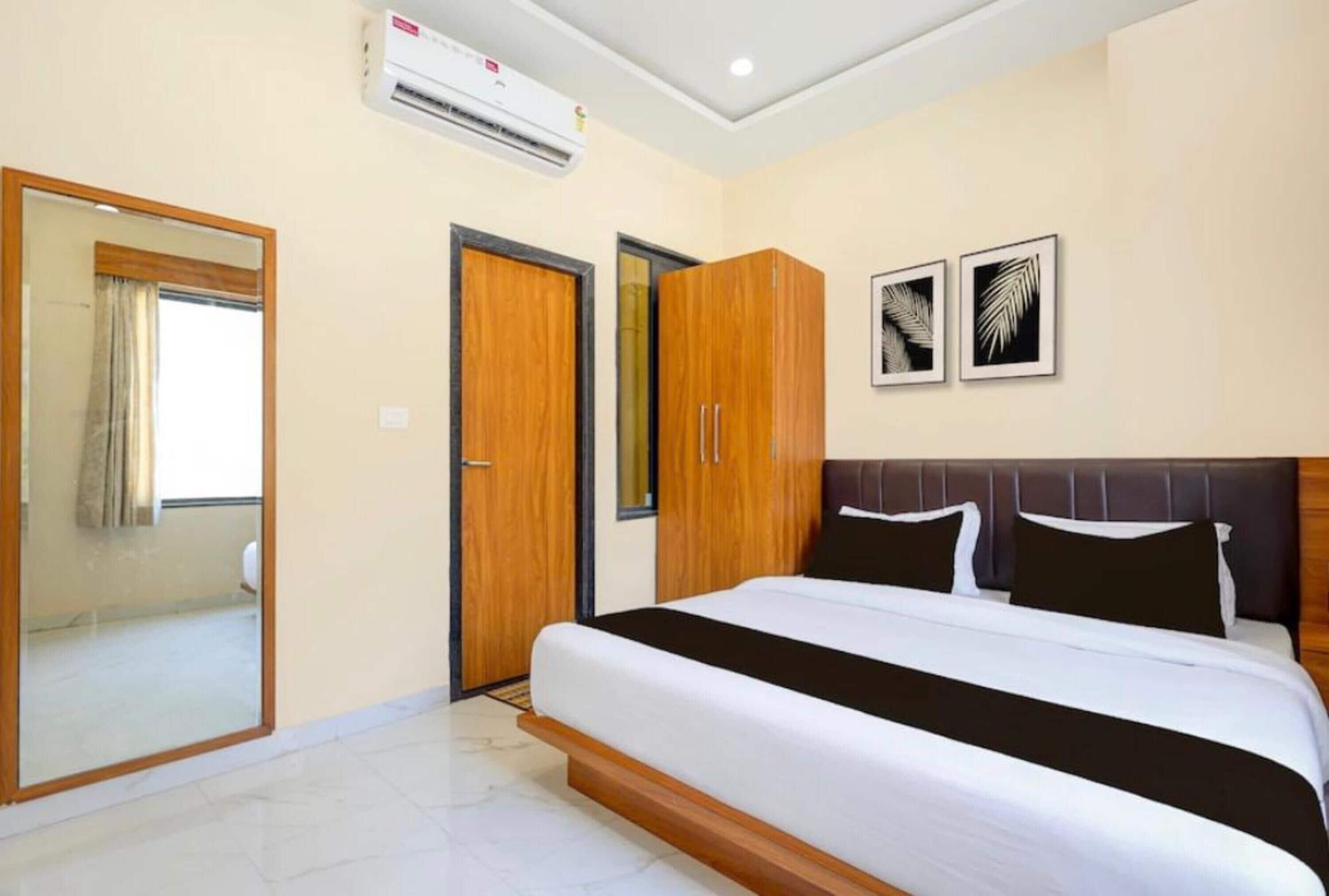Quarto luxo | Camas extras/dobráveis (sobretaxa), Wi-Fi de cortesia, roupa de cama