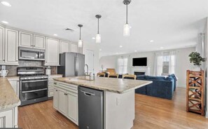 Private kitchen - The Salty Porch (Ocean Township)