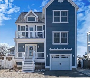 Exterior - The Salty Porch (Ocean Township)