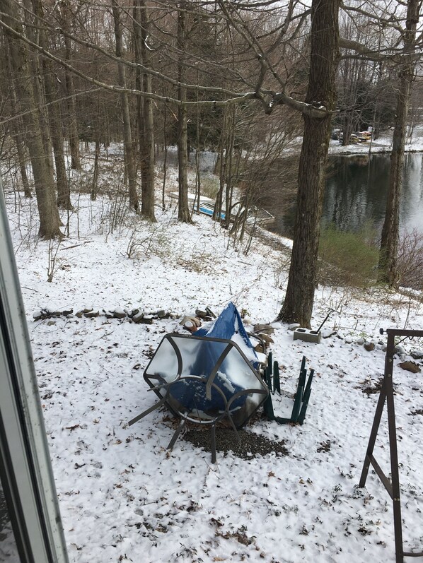 Property grounds - Woodsy campground lake trails
Pool, Hot tub, showers play ground beach fire pit (Bliss)