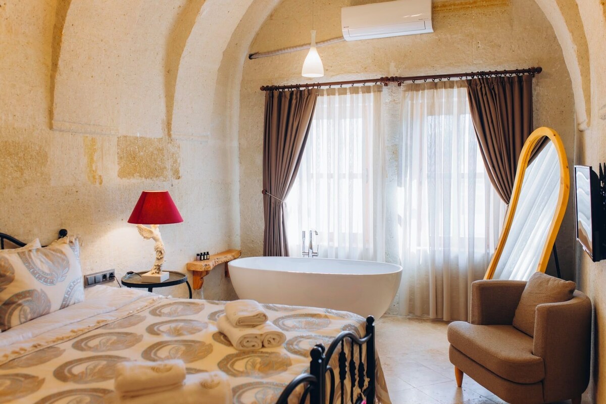 Family Triple Room, Courtyard View