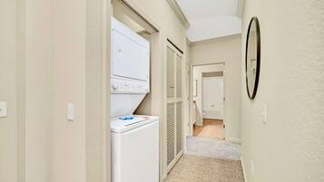 House | 3 bedrooms, Internet