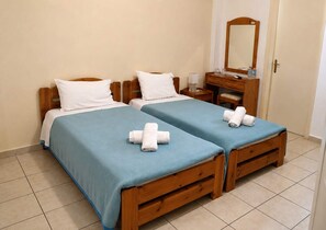 1 bedroom, Internet - Hotel Elena - Cozy Seaside Balcony Suite in Skyros (Skiros)