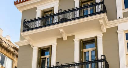 Morus Acropolis Urban Suites