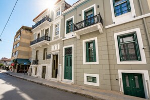 Exterior - Morus Acropolis Urban Suites (Athens)