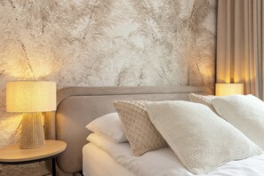 Iron/ironing board, travel cot, WiFi, bed sheets - Stylish Apartment with a Balcony | Gym Access | Parking (Gdańsk)