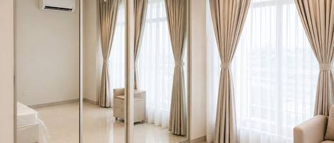 Comfort Double Room, Garden View | Iron/ironing board, free WiFi
