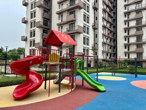 Sports facility - Krishnabhumi Holydays (Mathura)