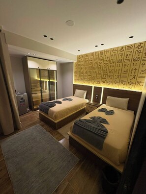 Standard Quadruple Room, City View - Pyra King Hotel Pyramids Front  (Giza Governorate)