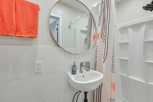 1 Mi to Military Base: Cozy Imperial Beach Studio