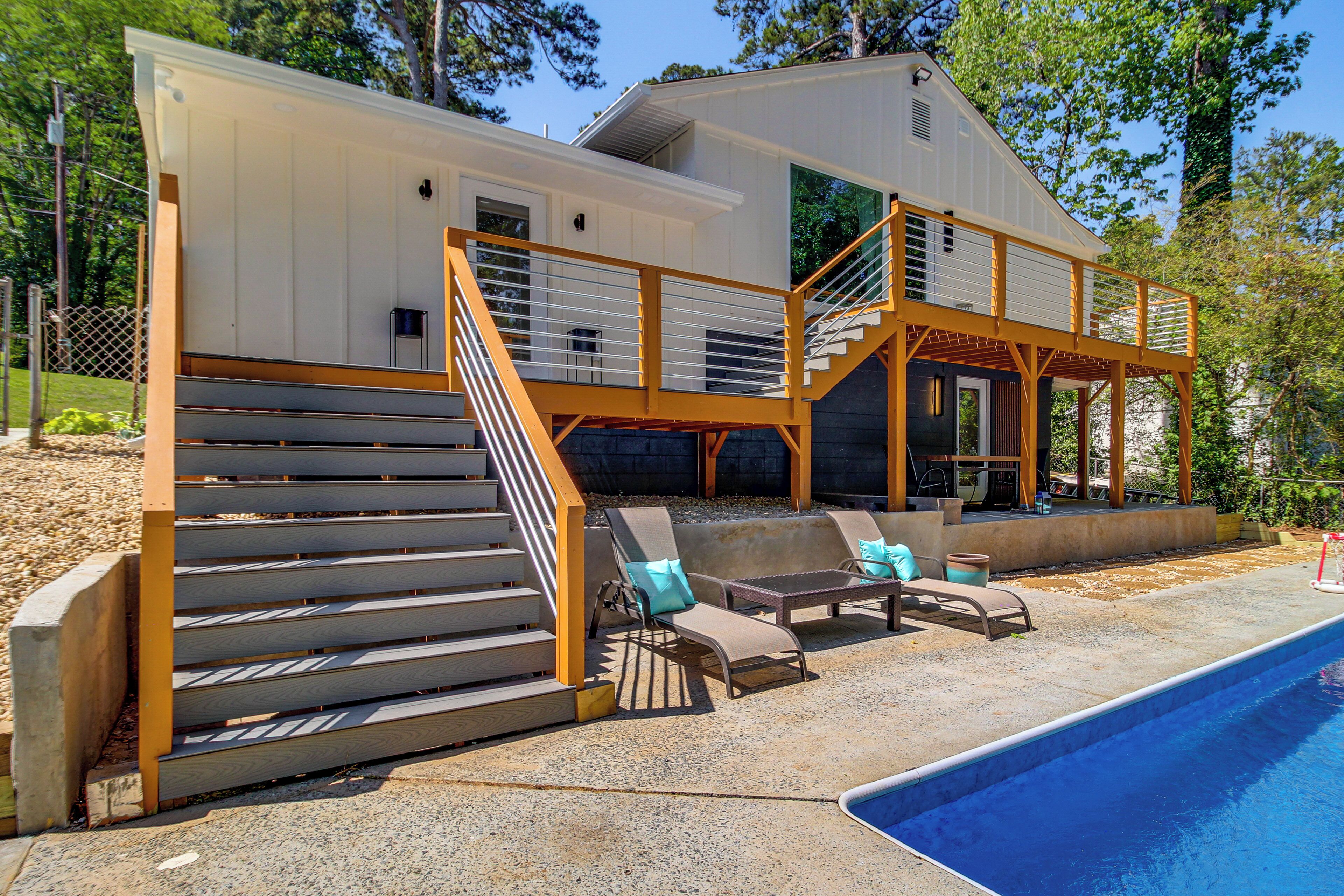 House (5 Bedrooms) | Interior