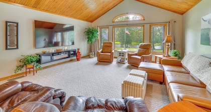 40-acre Waterfront Retreat on the White River!