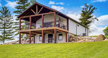 Secluded Countryside Gem w/ Deck & Yard in Peru