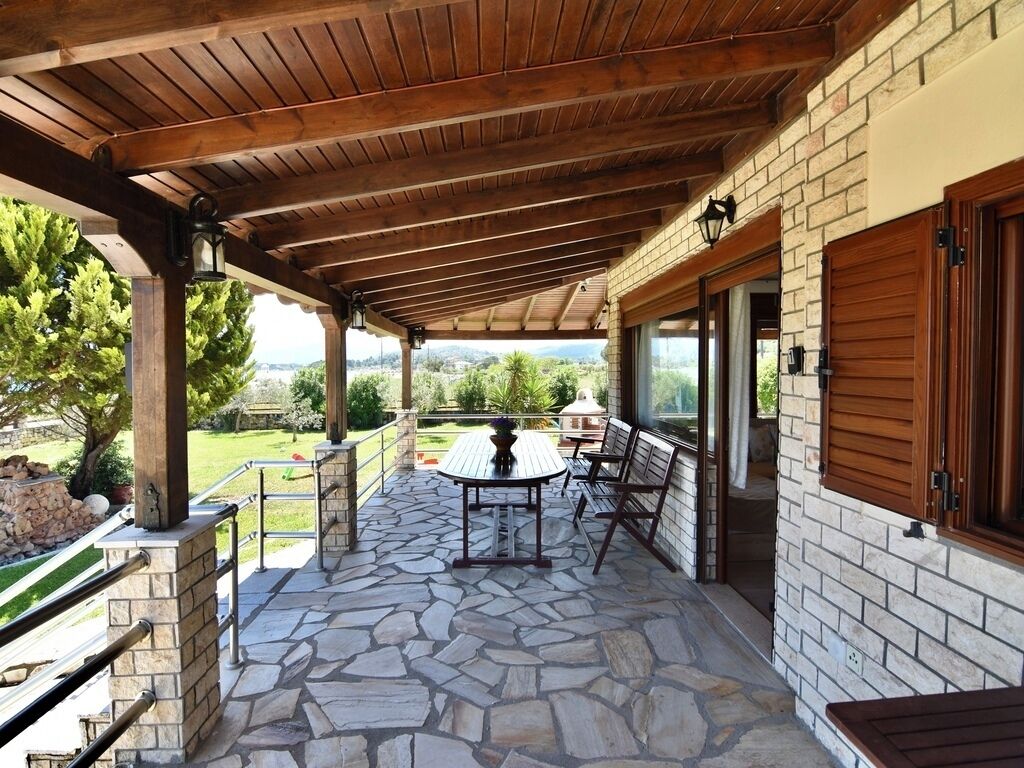 Villa, 4 Bedrooms | Terrace/patio