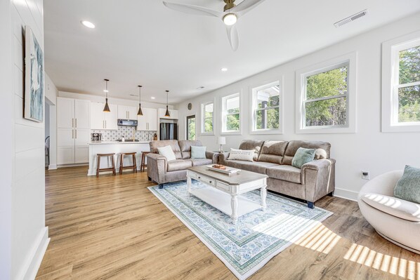 House (3 Bedrooms) | Interior