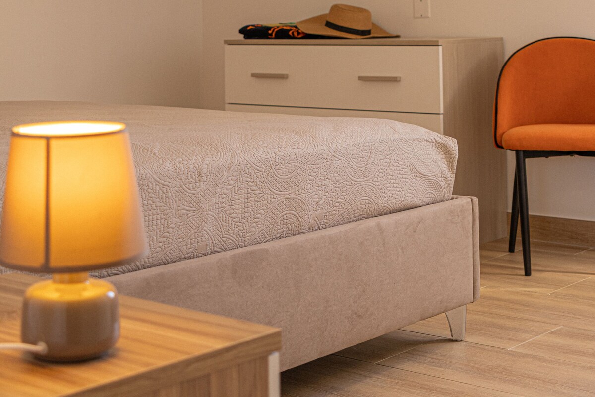 Apartment | In-room safe, blackout curtains, iron/ironing board, free WiFi