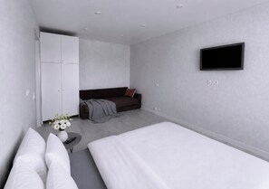 Iron/ironing board, free WiFi - PaulMarie Apartment on Internationalnaya (Bobruisk)