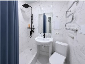 Bathroom - PaulMarie Apartment on Internationalnaya (Bobruisk)