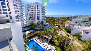 Pool - Penthouse Private Shallow Pool & Beach Access (Nuevo Vallarta)