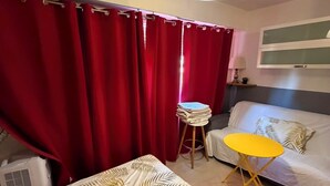 Unclassified image, 2 of 7, button - Paradise Riviera Nice Ouest (Nice)