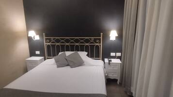 Standard Single Room | Desk, free WiFi