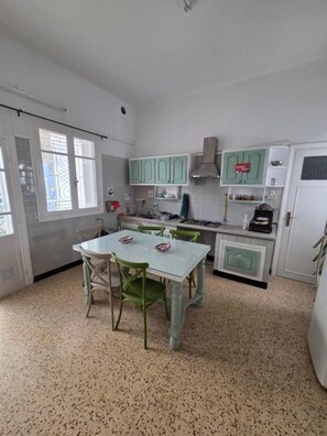 Dining - Nomads Hostel Sousse (Sousse)