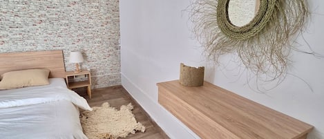 Double Room, 1 Double Bed