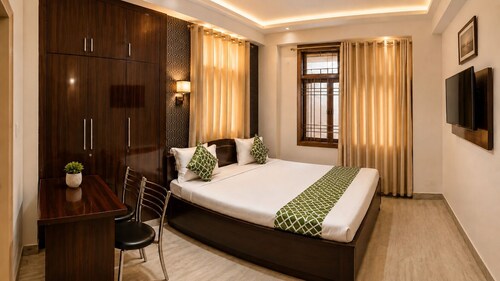 Buddha Hotel-Nr Patliputra Stn