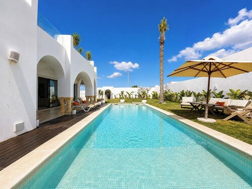Villa Hanine S3 Piscine