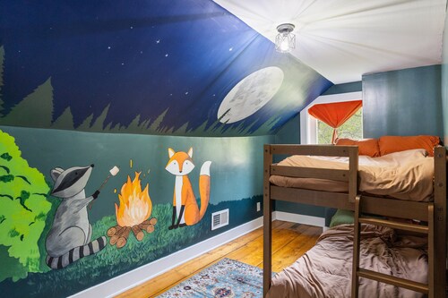 Ski & Stay Montpelier 4br Home Sleeps 8 4 Bedroom Home