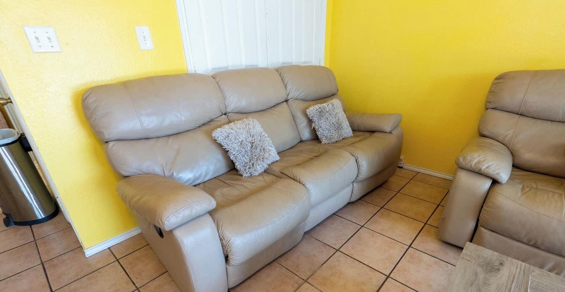House, 3 Bedrooms | Living area