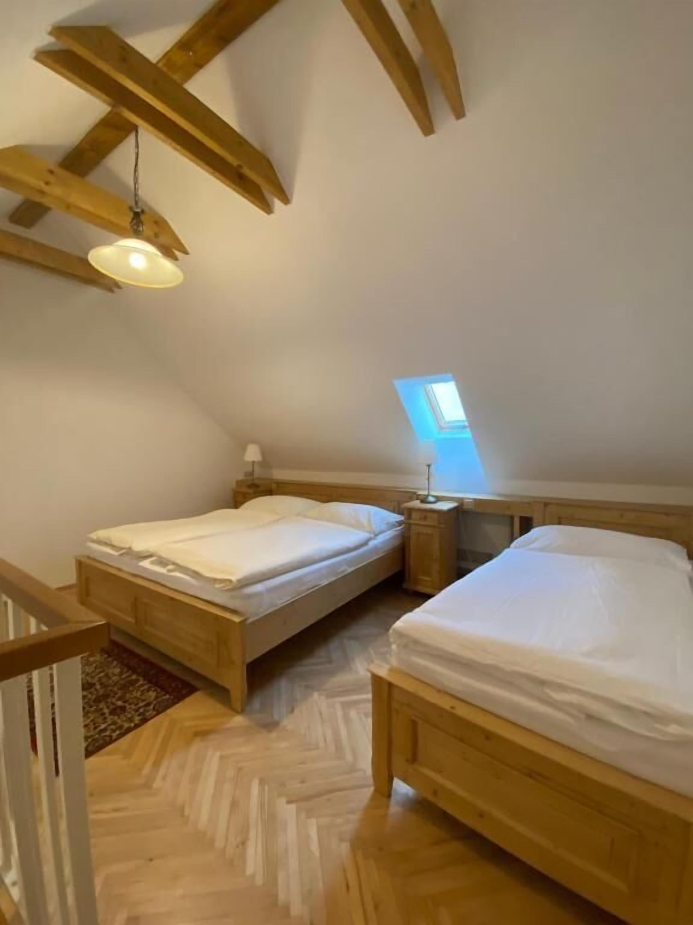 Deluxe Triple Room, City View | Desk, free WiFi, wheelchair access