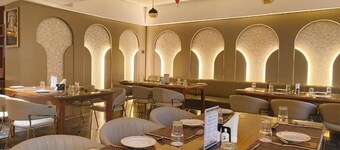 Hotel Srimanta Sankardev