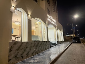 Bahagian luar