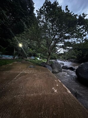 Lake - Paki Hotels & Apartment City Center (Moshi)